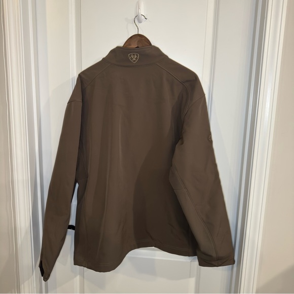 Ariat Logo 2.0 EcoDry Softshell Jacket in Morel/Camo - Picture 10 of 13